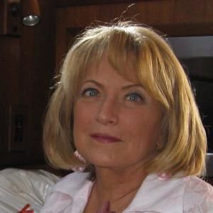 Meet your Posher, Sally